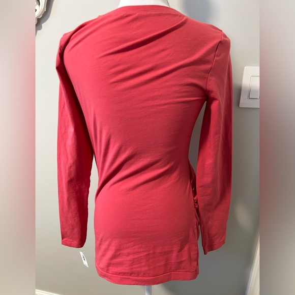 NWT GAP MATERNITY stretch long sleeve tee - Picture 2 of 5